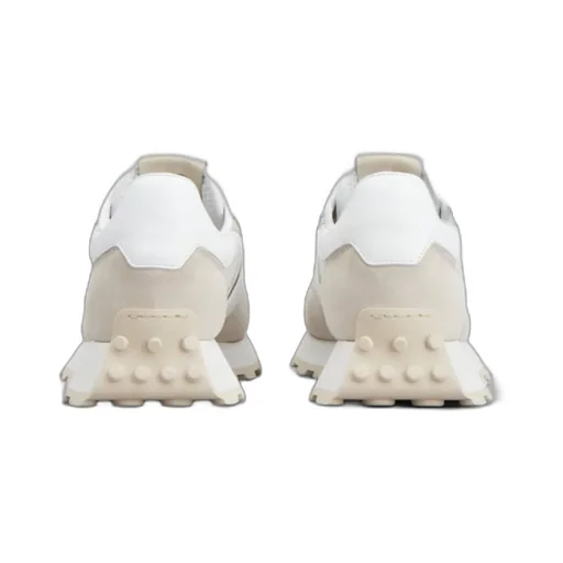 Panelled Round Toe Sneakers