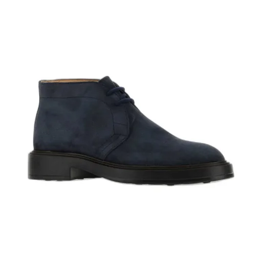Desert Round Toe Lace-Up Boots