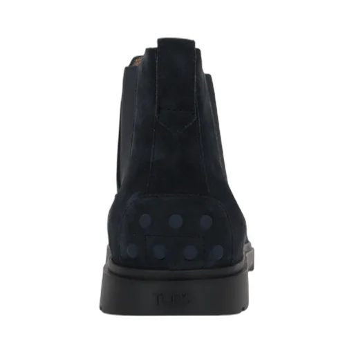 Tronchetto Round Toe Boots