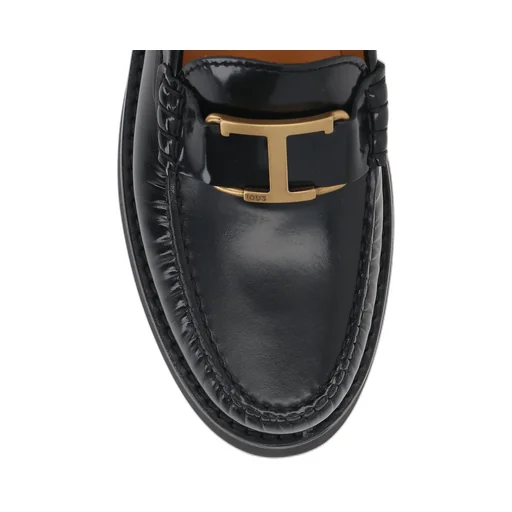 Logo Plaque Round Toe Loafers