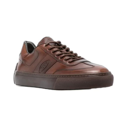 Logo-Debossed Round Toe Lace-Up Sneakers