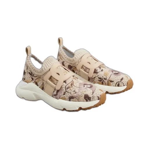 Kate Casual Sneakers