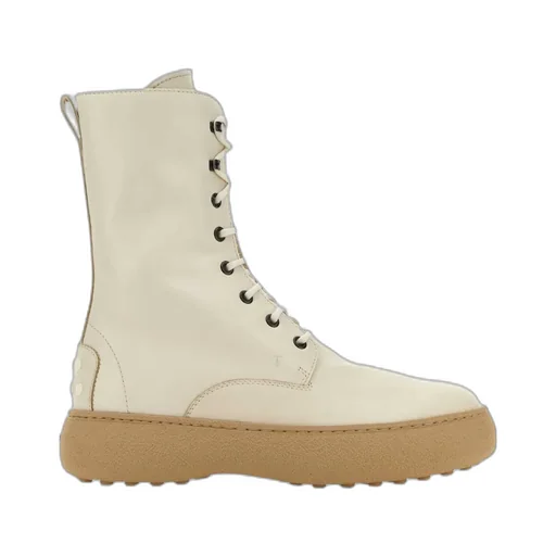 W. G. Round Toe Lace-Up Boots