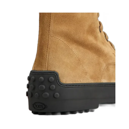 Lace-Up Chelsea Boots