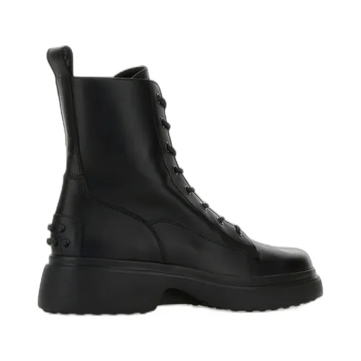 Round-Toe Lace-Up Boots
