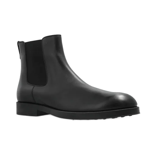 Round Toe Chelsea Boots
