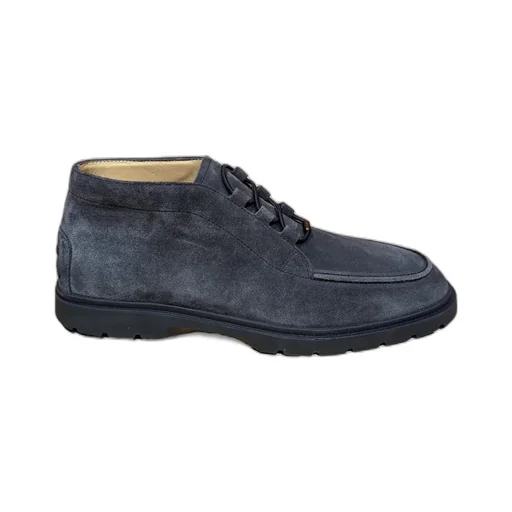 Desert Lace-Up Boots