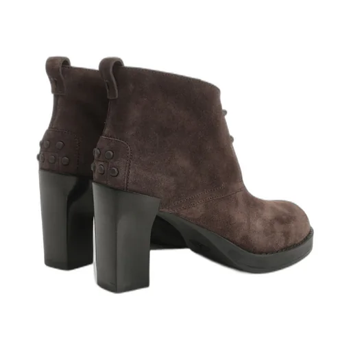 Round-Toe Lace-Up Ankle Boots