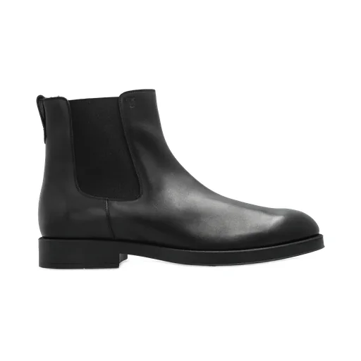Round Toe Chelsea Boots