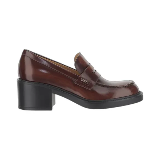 Logo Plaque Heeled Loafers