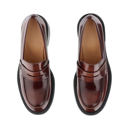 Logo Plaque Heeled Loafers