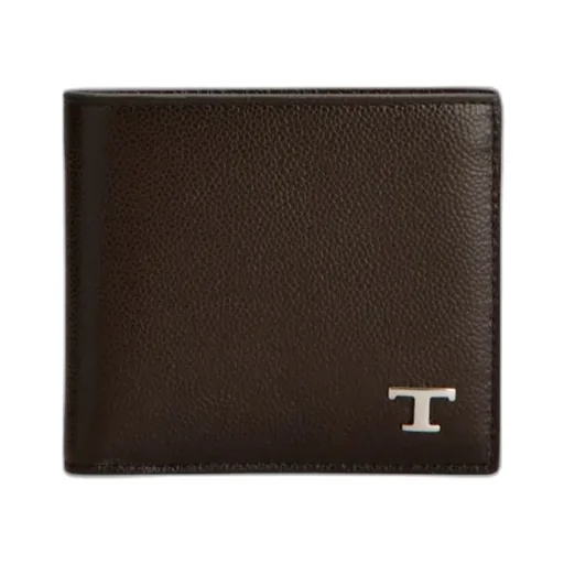Pebbled Leather Wallet