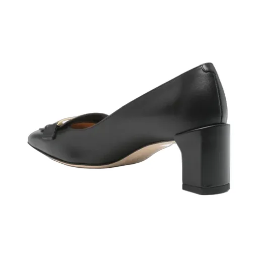 Leather Pumps