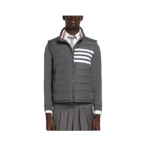 4-Bar Motif Zipped Gilet