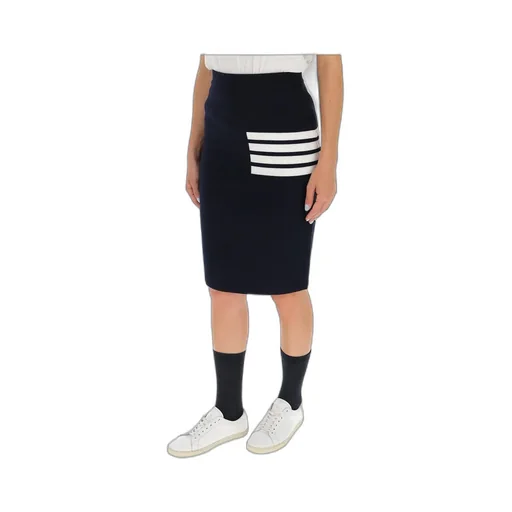 4-Bar Fitted Skirt