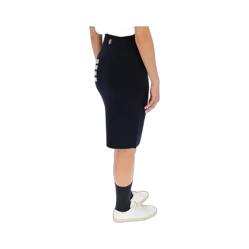 4-Bar Fitted Skirt
