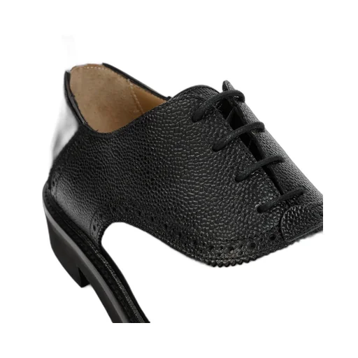 Saddle Round Toe Lace-Up Shoes