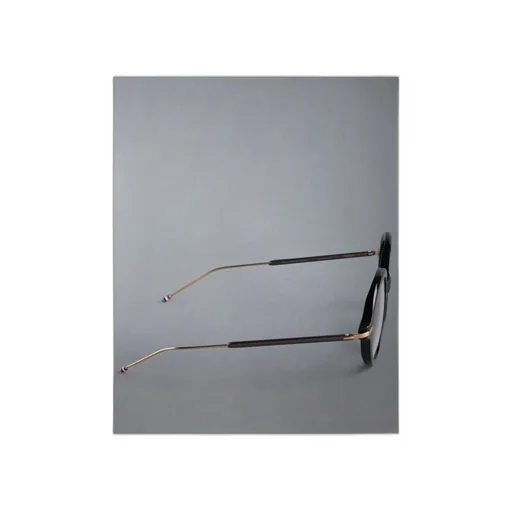 Round-Frame Glasses