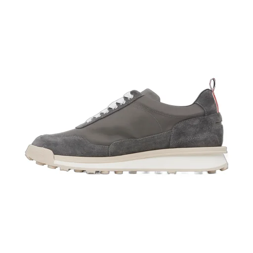 Alumni Sneakers