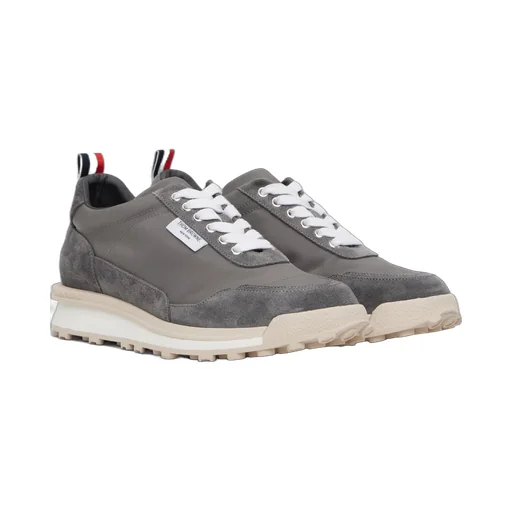 Alumni Sneakers