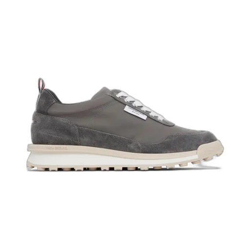 Alumni Sneakers