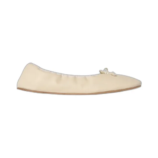 Round Ballet Flat