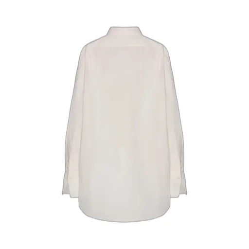 Long Sleeved Buttoned Shirt