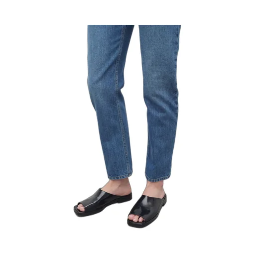 Emi Sandals