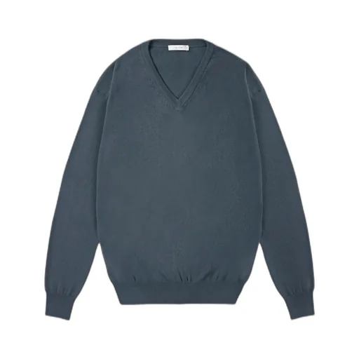Long-Sleeved Pullover