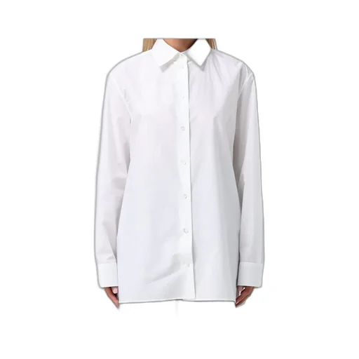 Buttoned Long-Sleeved Shirt
