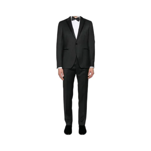 Single-Breasted Suit