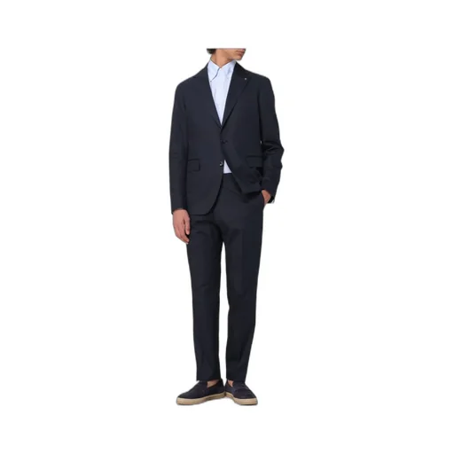 Long-Sleeved Suit