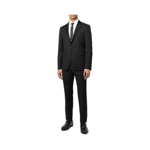 Long-Sleeved Suit