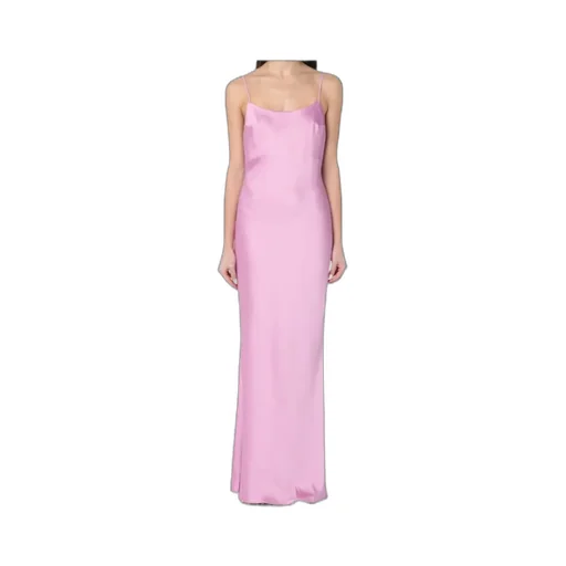 Dress With Hanging Back