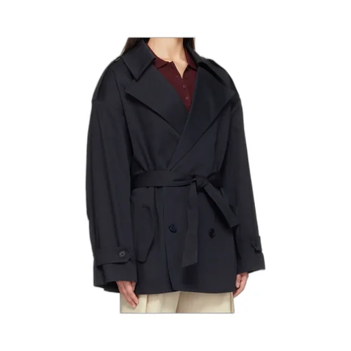 Short Windbreaker