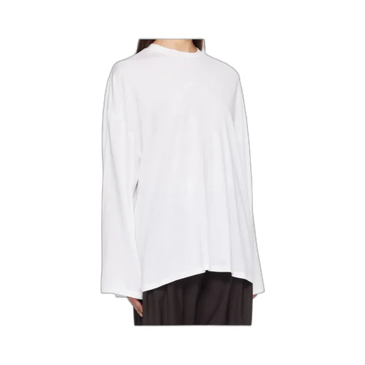 Long-Sleeved T-Shirt