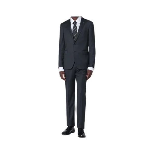 Single-Breasted Wool Suit