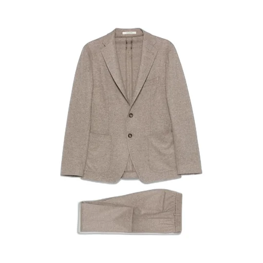 Long-Sleeved Suit
