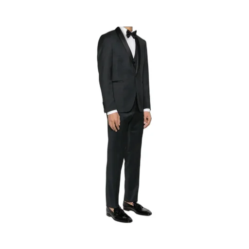 Single-Breasted Suit