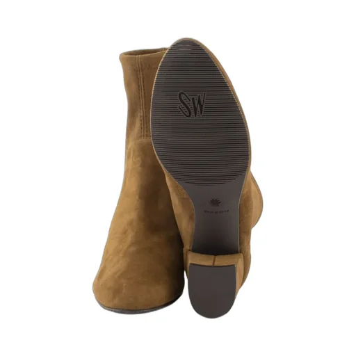 Strapless Boots
