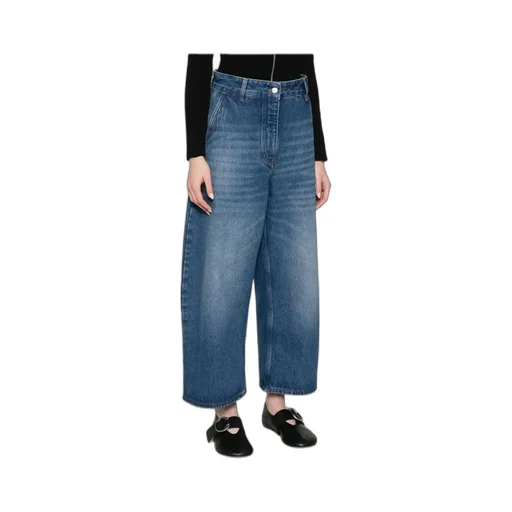 Wide-Leg Jeans