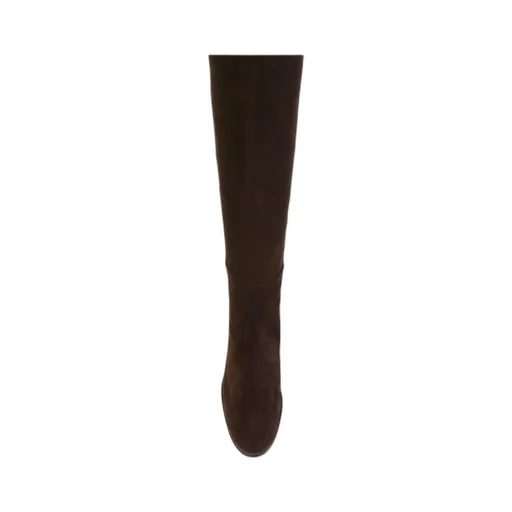 Round-Toed Boots