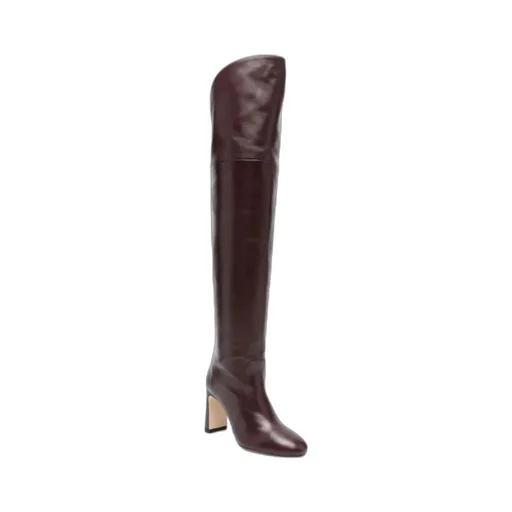 Round-Toe Boots
