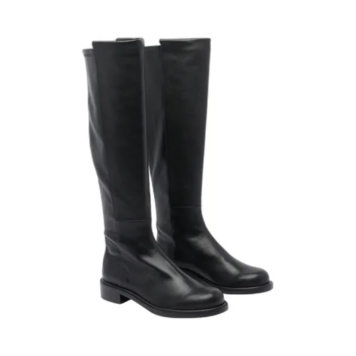 Round-Toe Boots