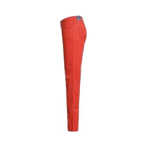 Belt-Loop Jeans