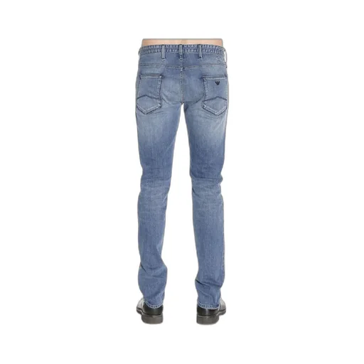 Belt-Loop Jeans