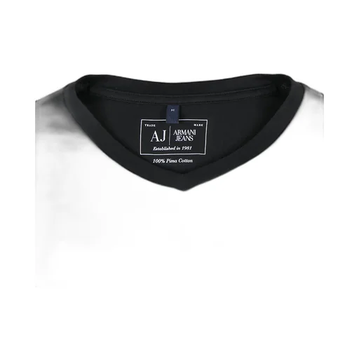 Logo Details T-Shirt