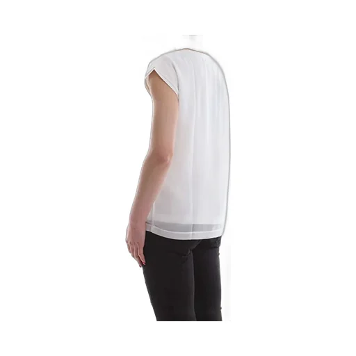 Logo Details T-Shirt