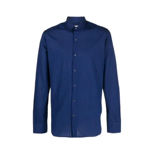 Buttoned Long-Sleeved Shirt