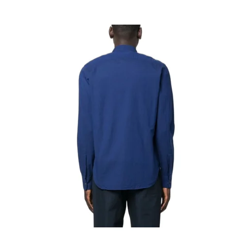 Buttoned Long-Sleeved Shirt